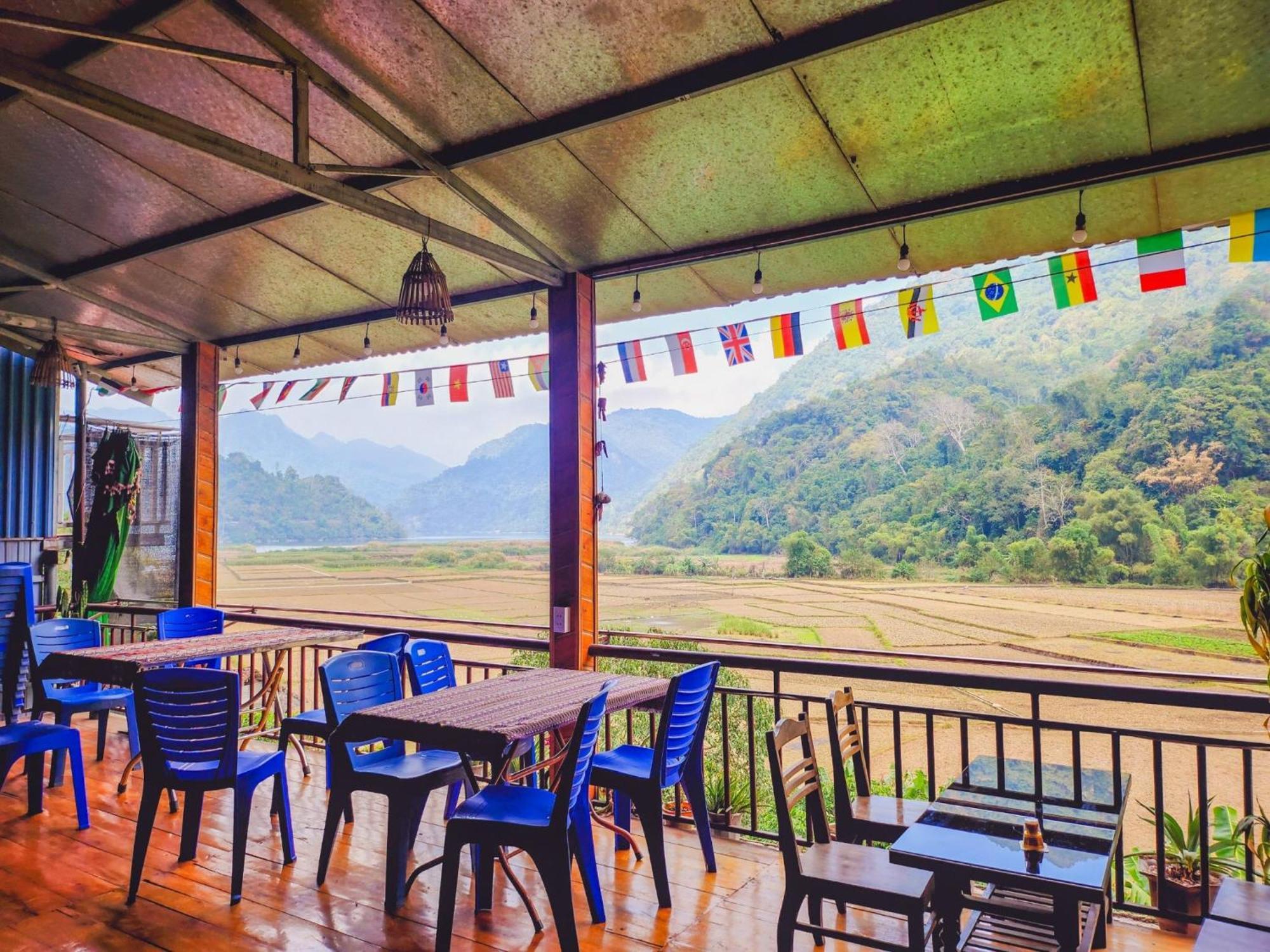 Minh Quang Homestay *